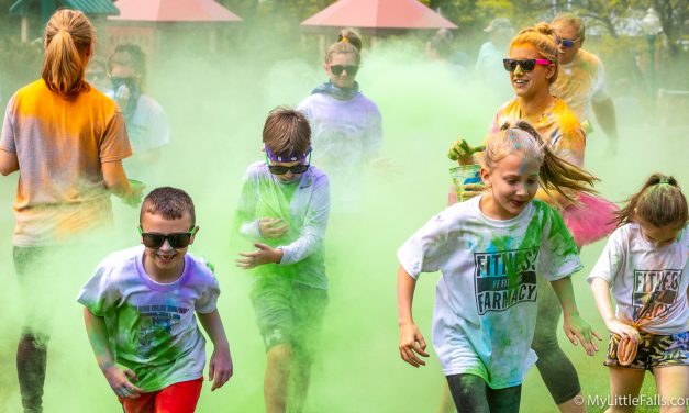 Run for the Colors draws a crowd