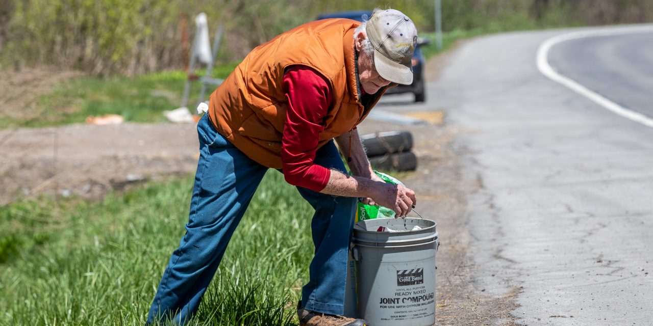 LF resident makes cleaning the sides of streets his mission