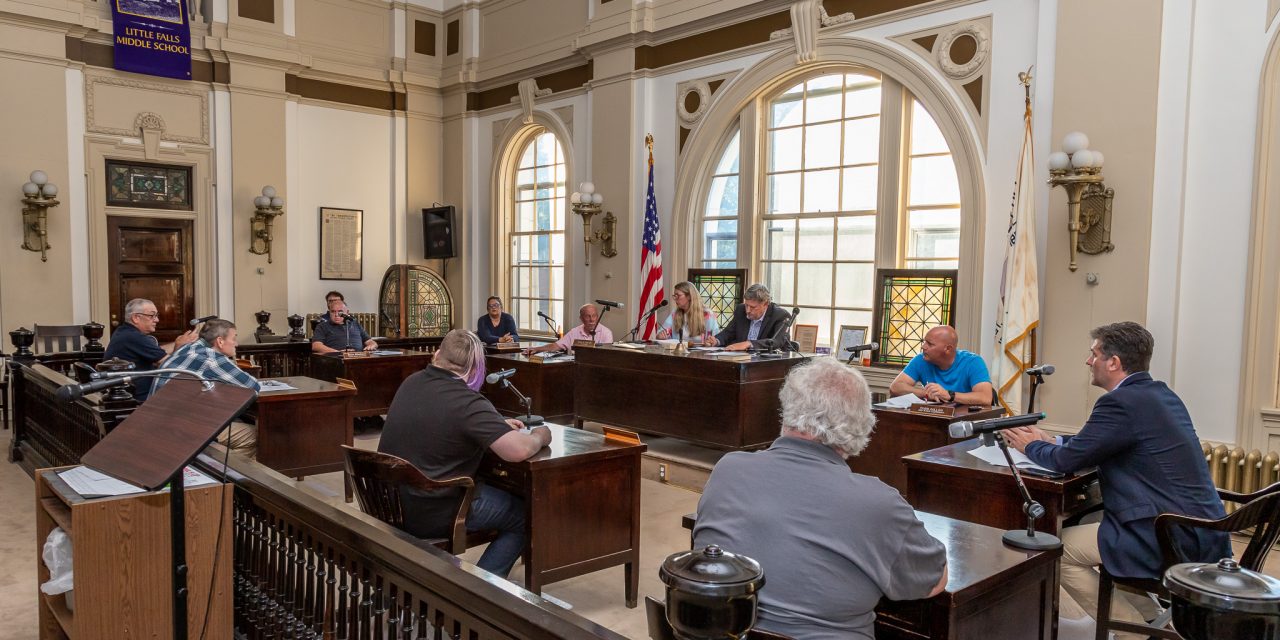 Common Council holds regularly scheduled meeting