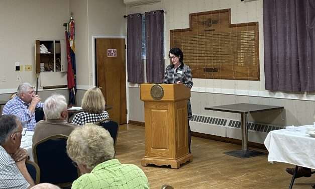 Dr. Terri Grates Day Speaks to the Rotary Club of Little Falls